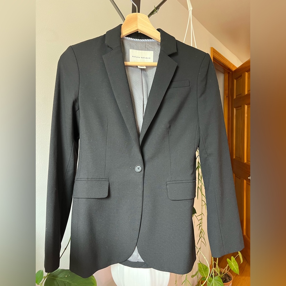 Banana Republic Black Blazer